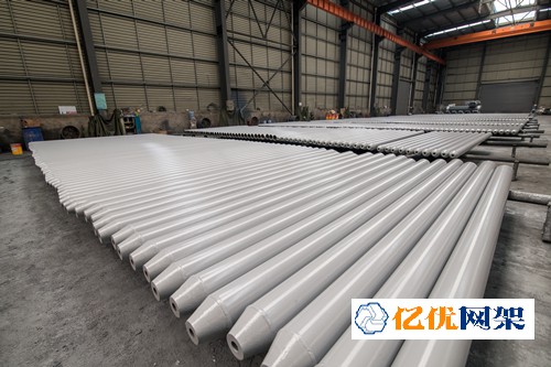 新乐网架喷漆车间